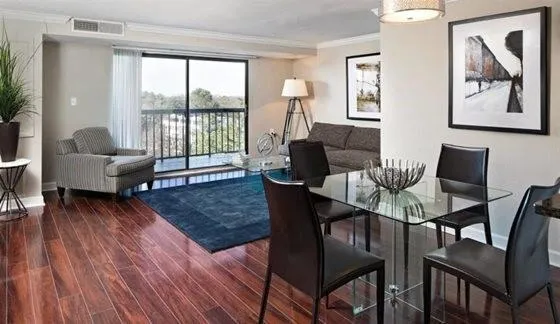 $1,638 | 3833 Peachtree Road Northeast, Unit 905, Atlanta, GA 30319
