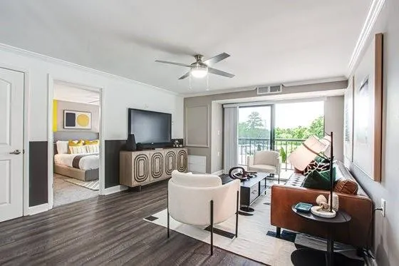 $1,638 | 3833 Peachtree Road Northeast, Unit 905, Atlanta, GA 30319