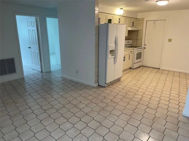 $1,850 | 361 Northeast 30th Street, Pompano Beach, FL 33064