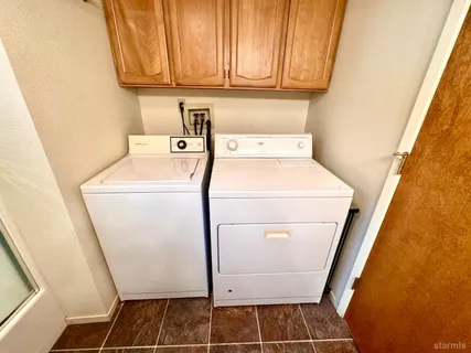 $735,000 | 1148 Canarsee Street, South Lake Tahoe, CA 96150