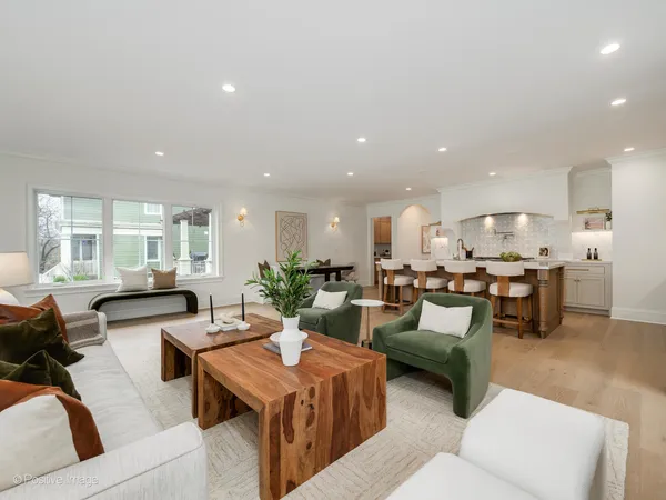$2,000,000 | 3732 North Lowell Avenue, Chicago, IL 60641