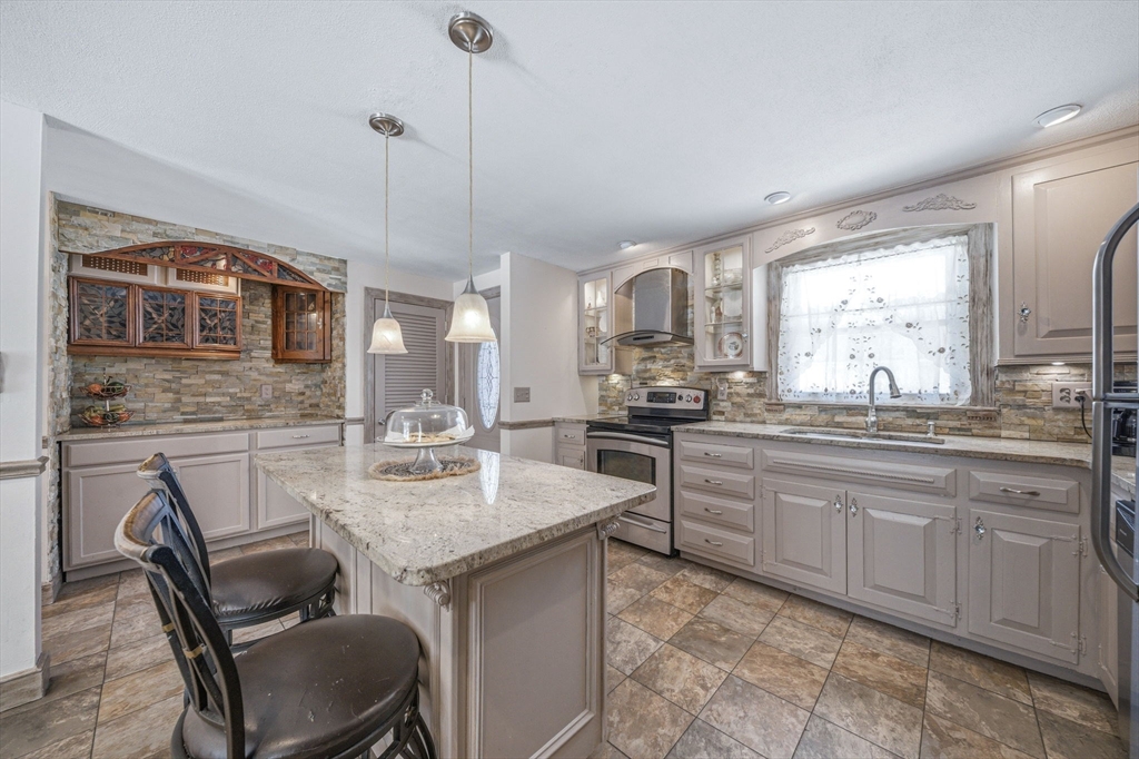 6 Lenway Road Newbury, MA 01922 - Photo 17 of 42 Gallery Image 17
