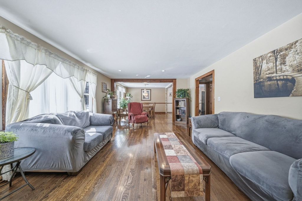 6 Lenway Road Newbury, MA 01922 - Photo 10 of 42 Gallery Image 10