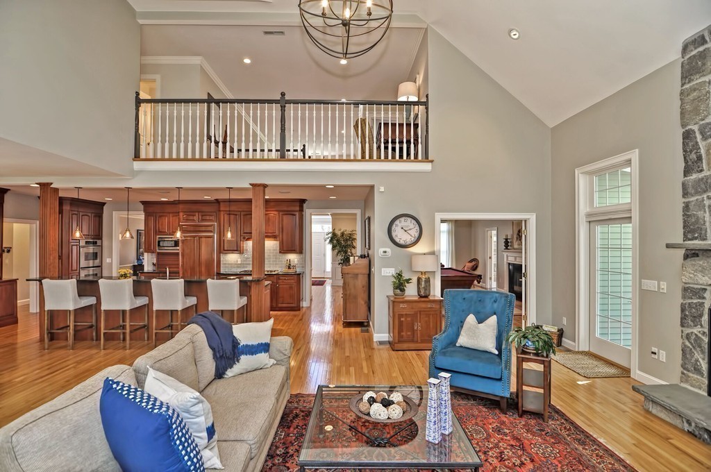 29 Eastmount Road Medfield, MA 02052 - Photo 12 of 30 Gallery Image 12