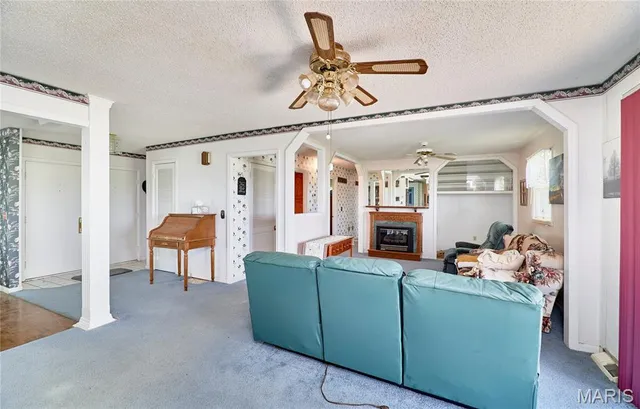 $285,000 | 339 White Road, Hawk Point, MO 63349