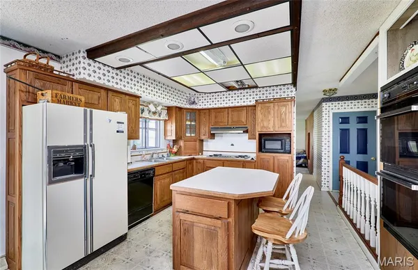 $275,000 | 339 White Road, Hawk Point, MO 63349