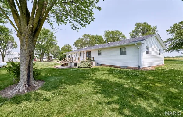 $275,000 | 339 White Road, Hawk Point, MO 63349