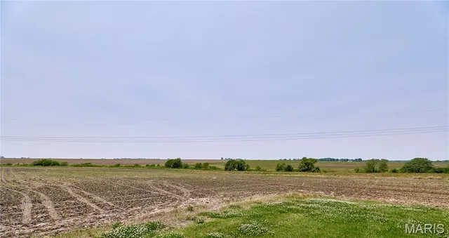 $285,000 | 339 White Road, Hawk Point, MO 63349