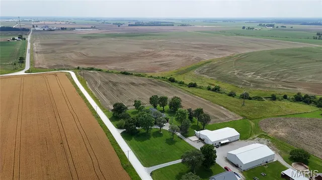 $285,000 | 339 White Road, Hawk Point, MO 63349