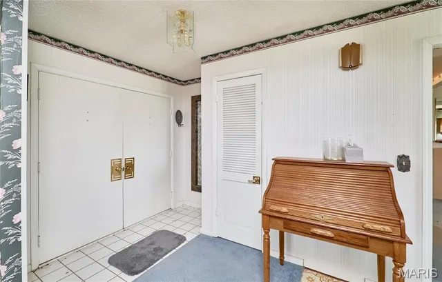 $285,000 | 339 White Road, Hawk Point, MO 63349