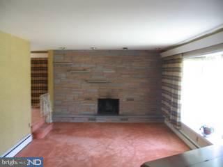 403 Byberry Road Huntingdon Valley, PA 19006 - Photo 2 of 4 Gallery Image 2