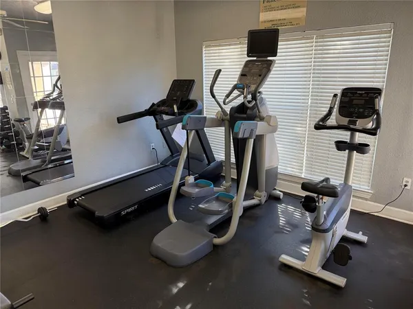 $2,000 | 1216 South Missouri Avenue, Unit 107, Clearwater, FL 33756