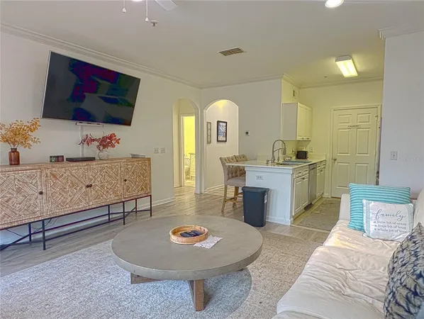 $2,000 | 1216 South Missouri Avenue, Unit 107, Clearwater, FL 33756