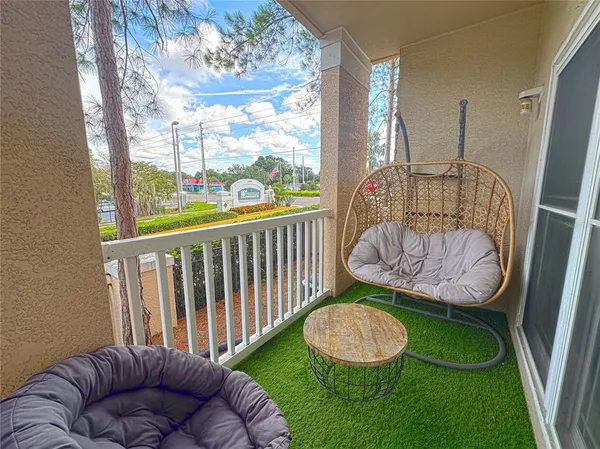 $2,000 | 1216 South Missouri Avenue, Unit 107, Clearwater, FL 33756