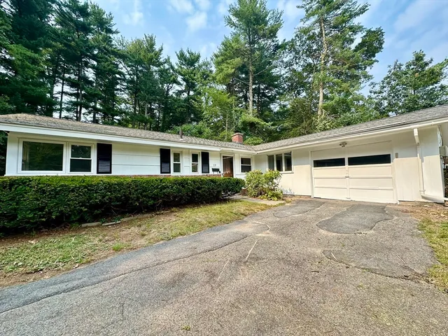 $3,000 | 19 Muriel Road, Chelmsford, MA 01824