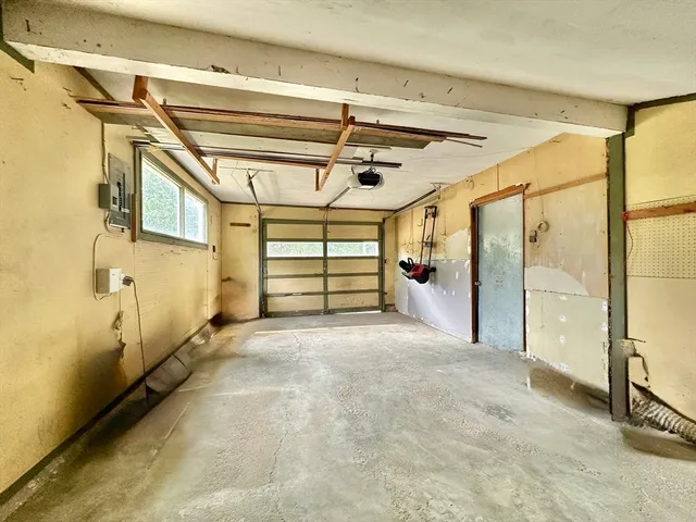 $3,000 | 19 Muriel Road, Chelmsford, MA 01824