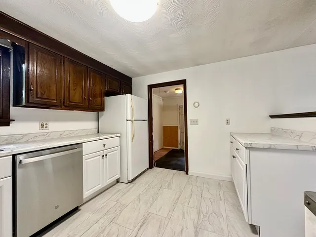 $3,000 | 19 Muriel Road, Chelmsford, MA 01824