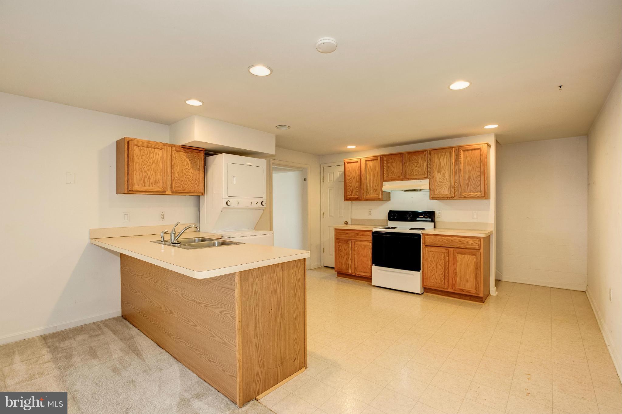 25835 Woodfield Road Damascus, MD 20872 - Photo 22 of 30 Interior (General)