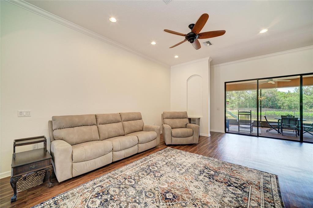 316 Star Shell Drive Apollo Beach, FL 33572 - Photo 16 of 57