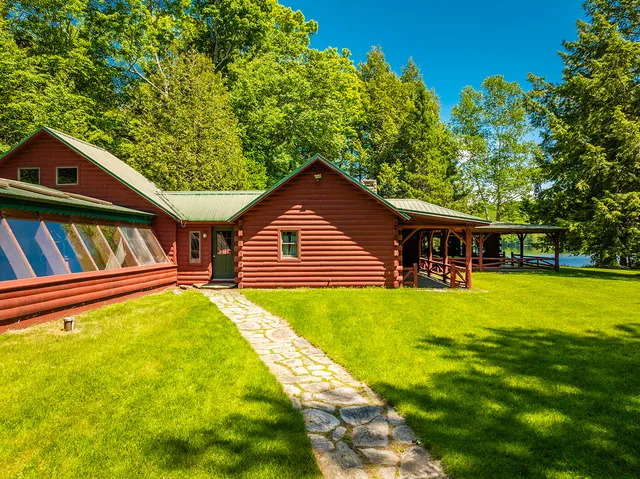 $1,570,000 | 149 Carey Lane, Freedom, ME 04941