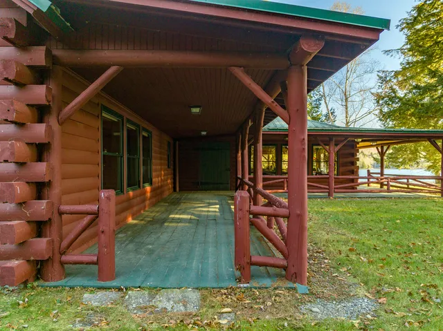 $1,570,000 | 149 Carey Lane, Freedom, ME 04941