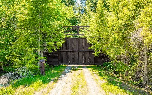 $1,570,000 | 149 Carey Lane, Freedom, ME 04941