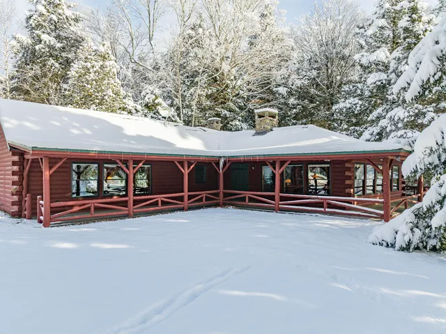$1,570,000 | 149 Carey Lane, Freedom, ME 04941