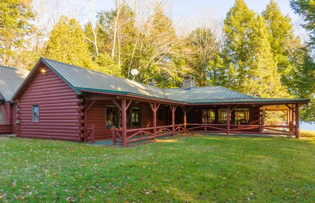 $1,570,000 | 149 Carey Lane, Freedom, ME 04941
