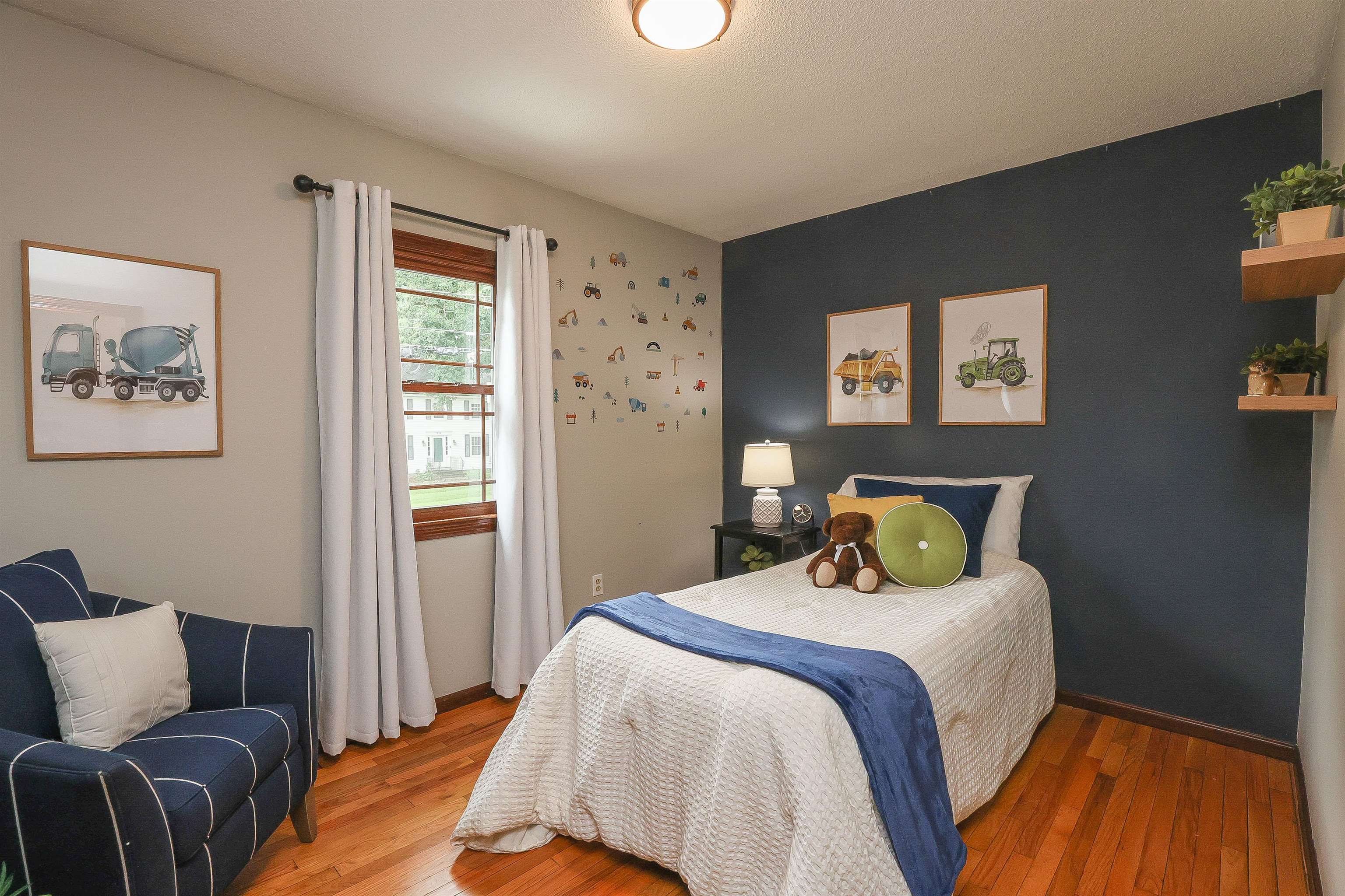 1327 Beech Street Manchester, NH 03104 - Photo 24 of 58