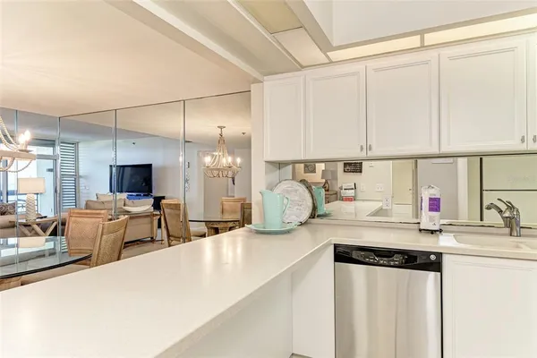 $11,400 | 1135 Gulf Of Mexico Drive, Unit 504, Longboat Key, FL 34228