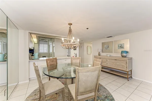 $11,400 | 1135 Gulf Of Mexico Drive, Unit 504, Longboat Key, FL 34228