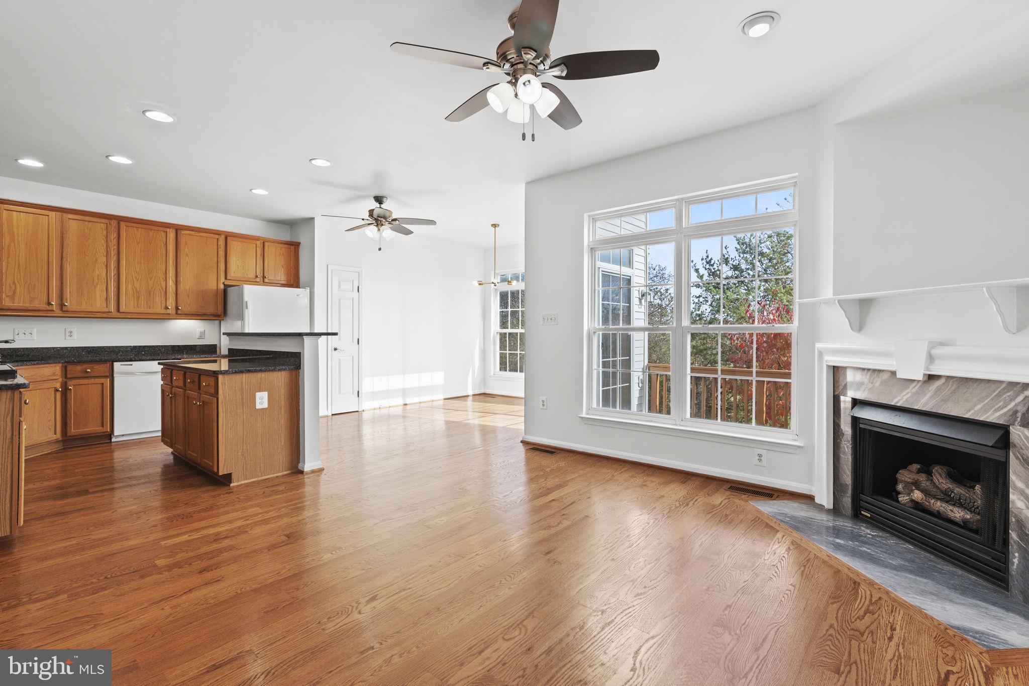 7319 Oldham Leeds Way Springfield, VA 22150 - Photo 5 of 25
