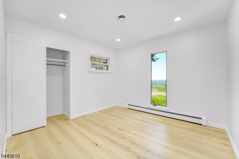 306 Warrenville Road Green Brook, NJ 08812 - Photo 27 of 37