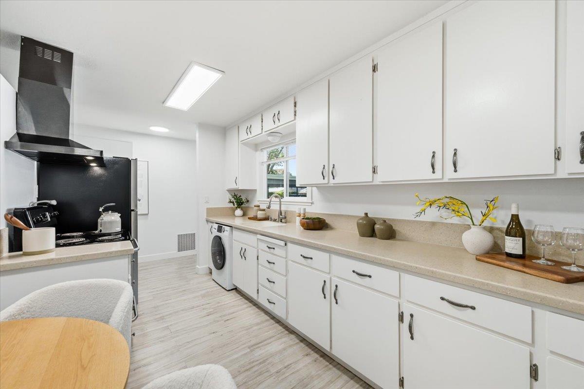 453 North Rengstorff Avenue, Unit 19 Mountain View, CA 94043 - Photo 19 of 56