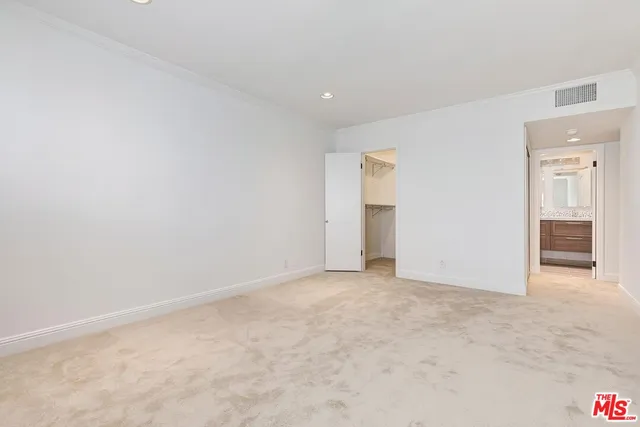 an empty room with an entryway