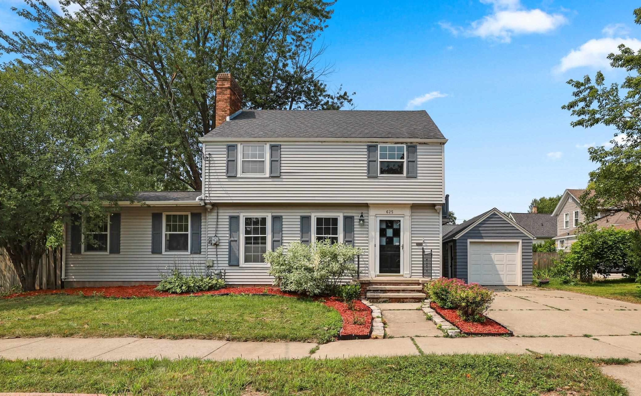 625 North Story Street Appleton, WI 54914 - Photo 1 of 49 Gallery Image 1