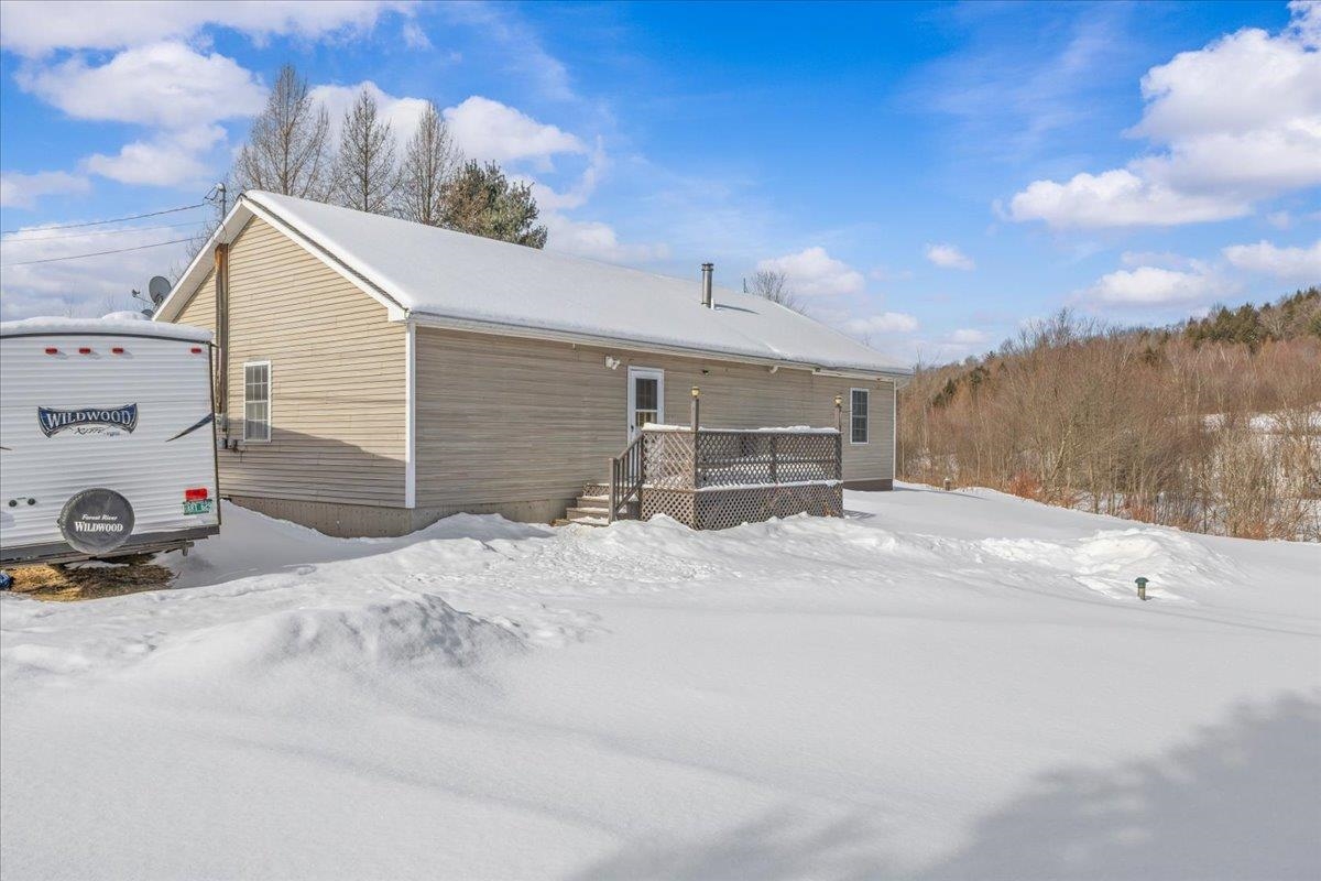 9 Outback Road, Unit 4 Fairfax, VT 05454 - Photo 3 of 30