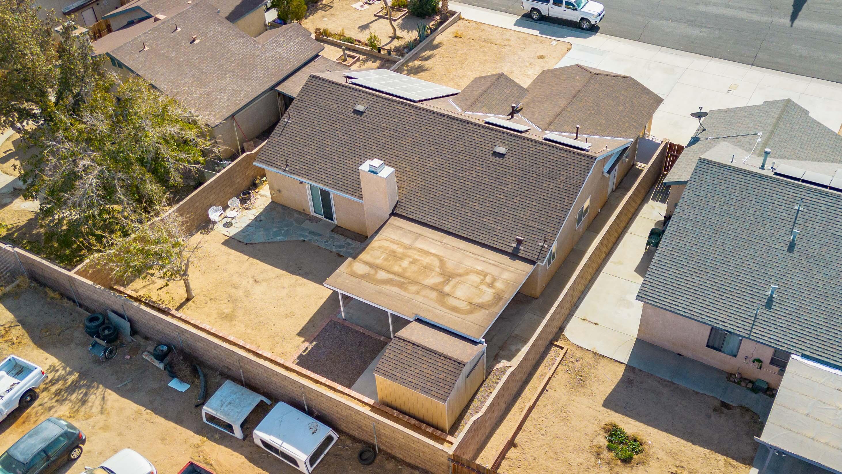 3043 Echo Drive Rosamond, CA 93560 - Photo 22 of 24 an aerial view of house with yard