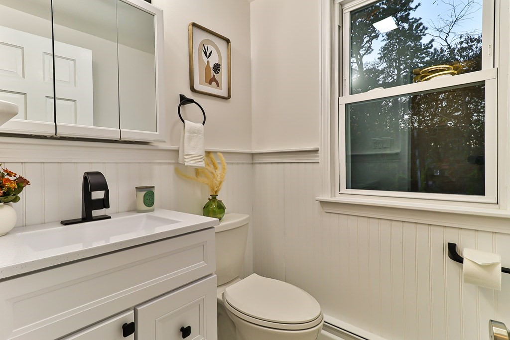 549 South Orleans Road Brewster, MA 02631 - Photo 12 of 30 Gallery Image 12