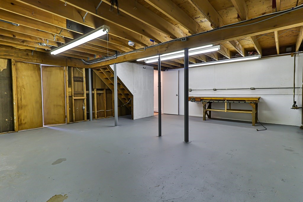 549 South Orleans Road Brewster, MA 02631 - Photo 26 of 30 Gallery Image 26