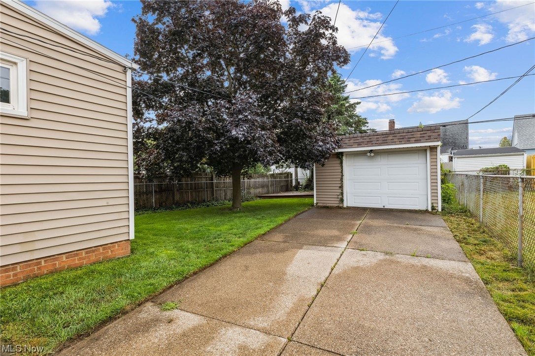 14701 Triskett Road Cleveland, OH 44111 - Photo 16 of 17 Gallery Image 16