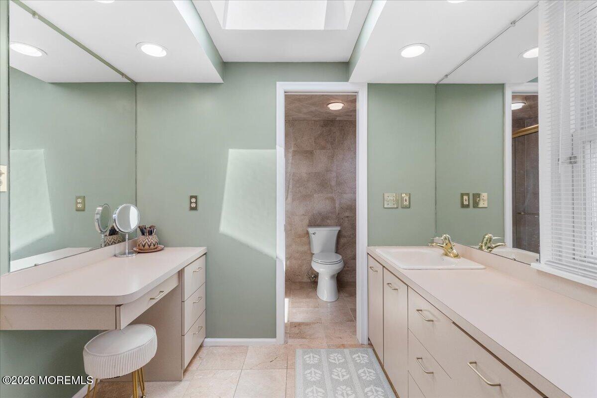 2 Dickson Road Marlboro, NJ 07746 - Photo 29 of 50 29-Primary Bathroom