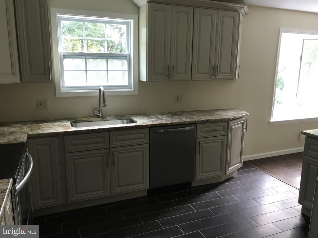 2828 Sandpiper Road Audubon, PA 19403 - Photo 25 of 36 Gallery Image 25