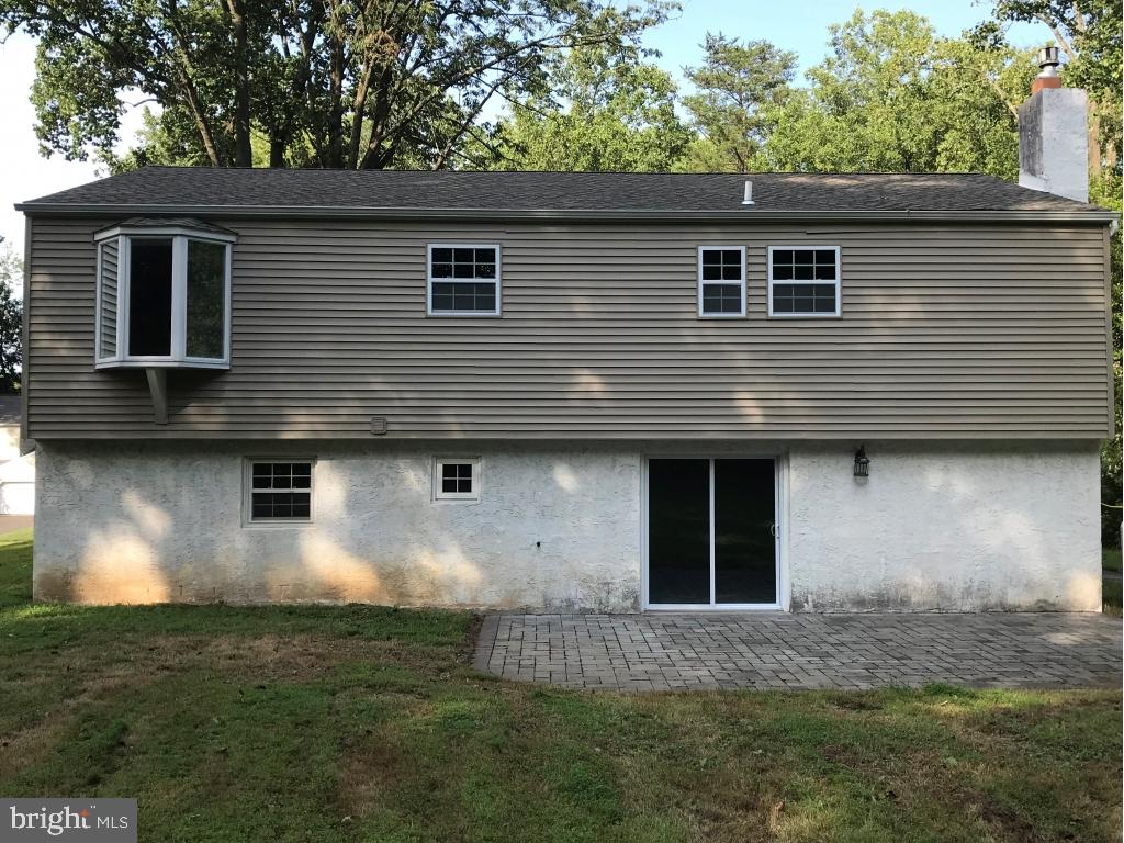 2828 Sandpiper Road Audubon, PA 19403 - Photo 4 of 36 Gallery Image 4