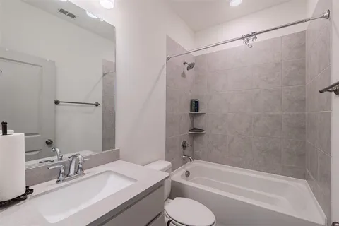 $325,000 | 2509 Barnwood Lane, Garland, TX 75042