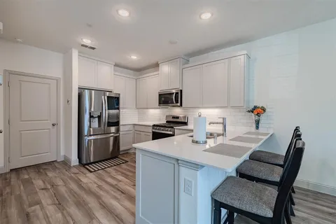 $325,000 | 2509 Barnwood Lane, Garland, TX 75042