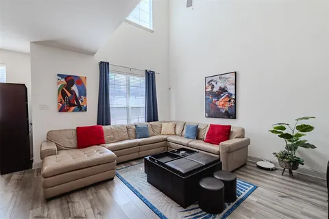 $325,000 | 2509 Barnwood Lane, Garland, TX 75042