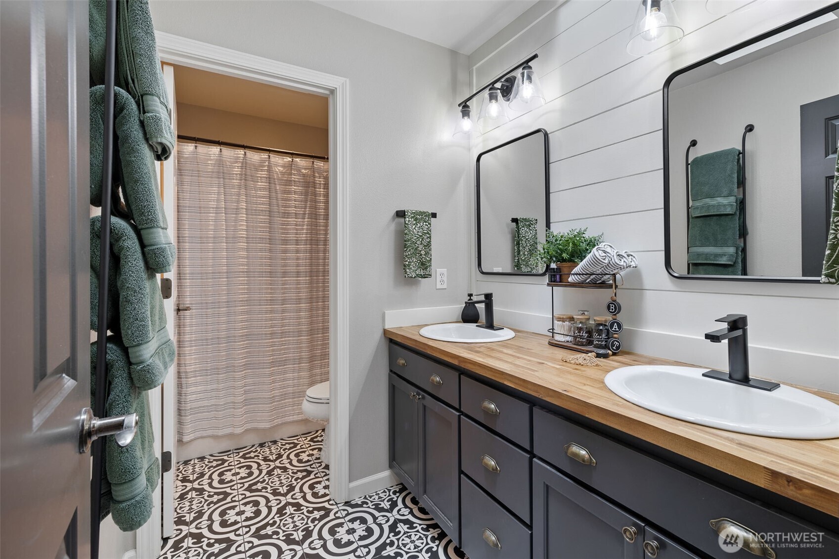 18732 12th Drive Southeast Bothell, WA 98012 - Photo 30 of 40