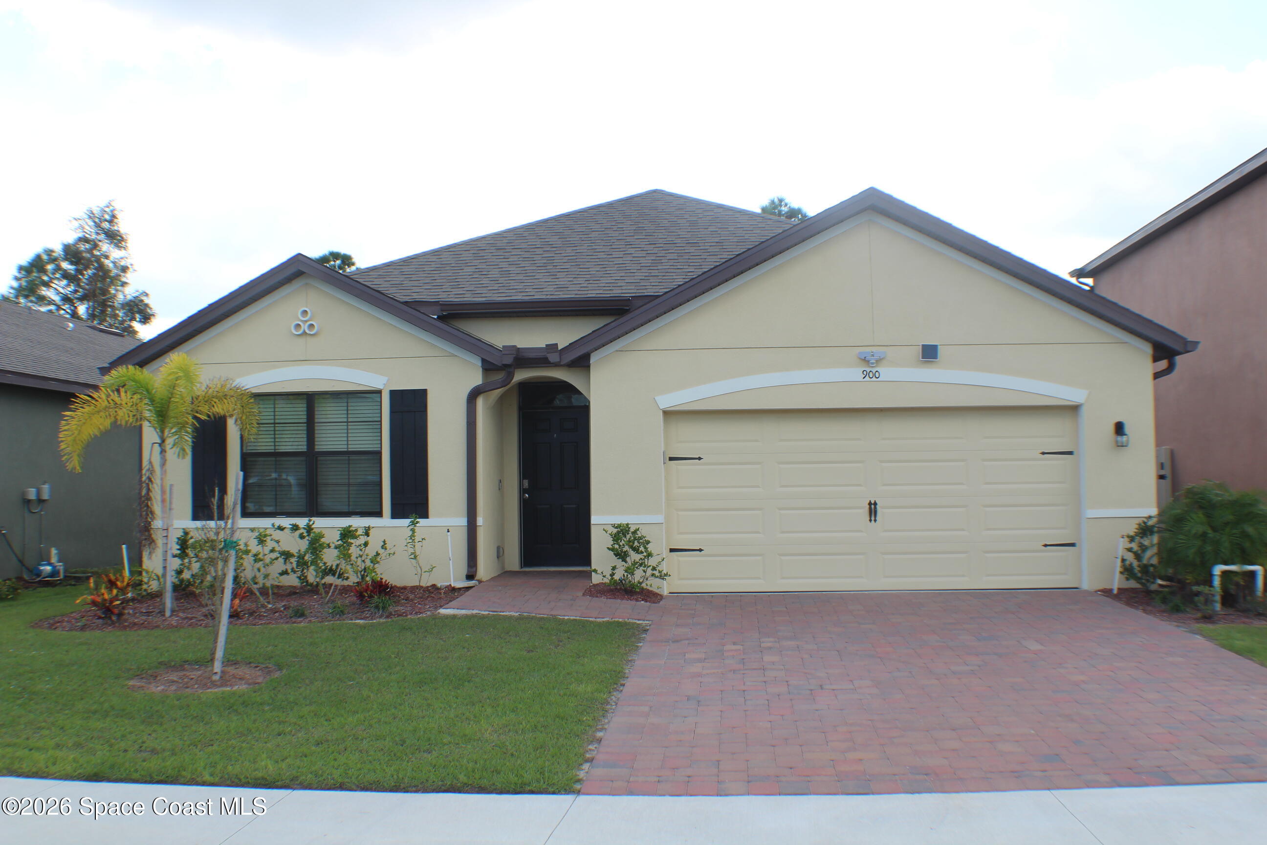 900 Old Country Rd S East Palm Bay, FL 32909 - Photo 1 of 17 00
