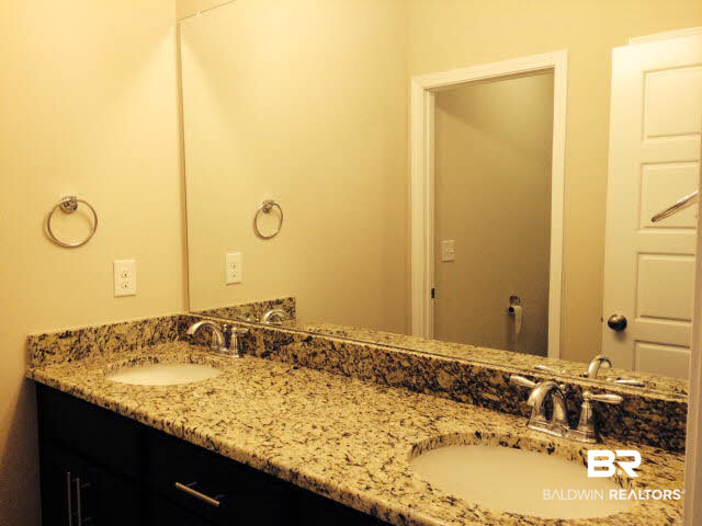 12232 Ariel Way Daphne, AL 36527 - Photo 5 of 10